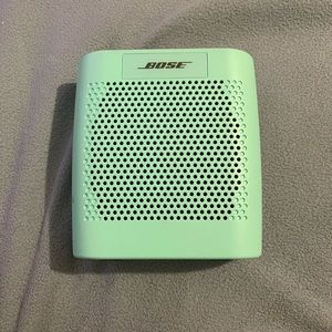 Bose Color Soundlink Speaker